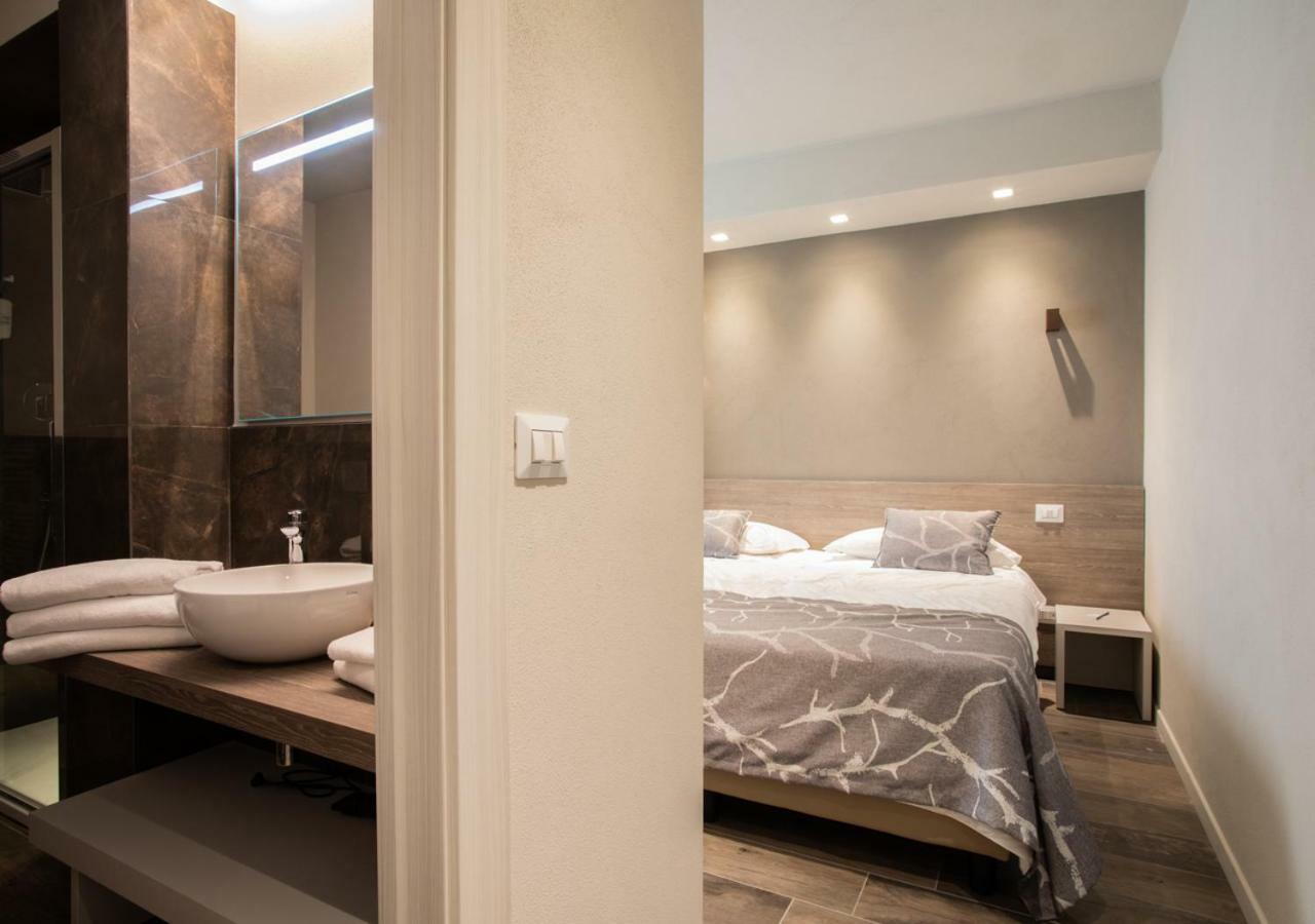 Astoria Living Apartments ボローニャ エクステリア 写真