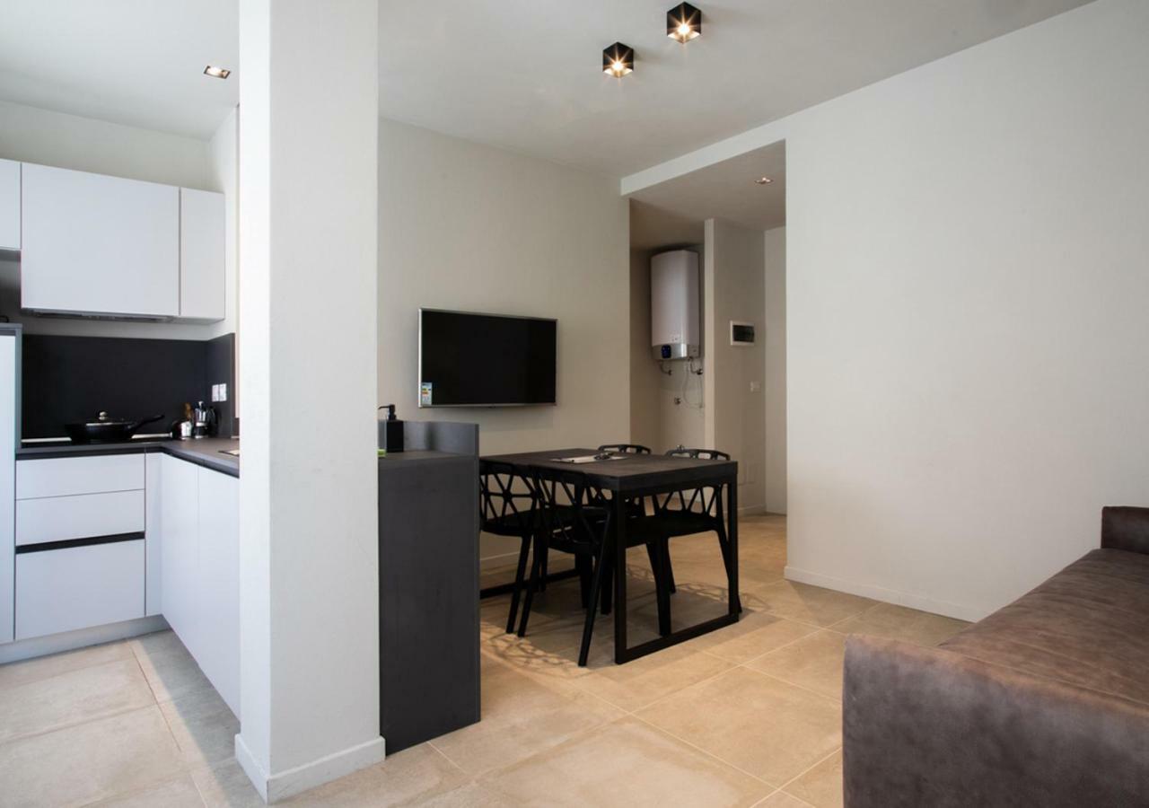 Astoria Living Apartments ボローニャ エクステリア 写真