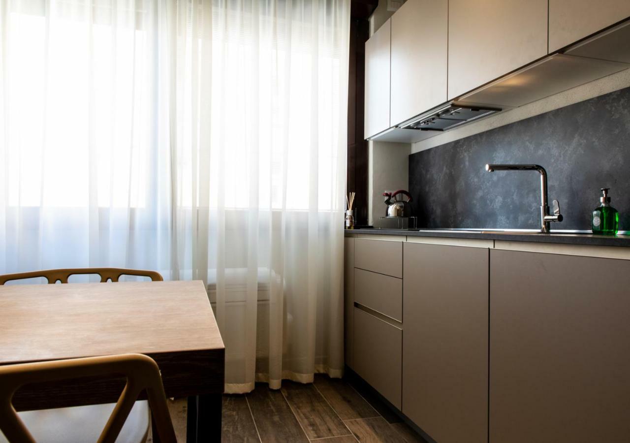 Astoria Living Apartments ボローニャ エクステリア 写真