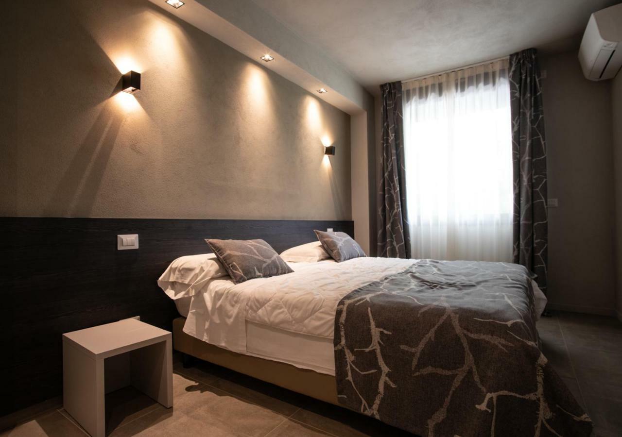 Astoria Living Apartments ボローニャ エクステリア 写真